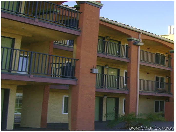 Hotel Corona Ca - Hwy 91 Exterior foto
